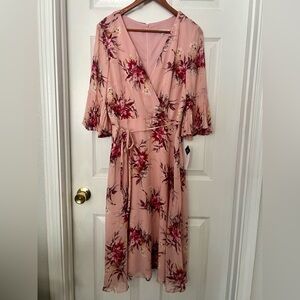 Sandra Darren Pink Floral Long Sleeve Dress